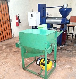 Seed cleaning equipment